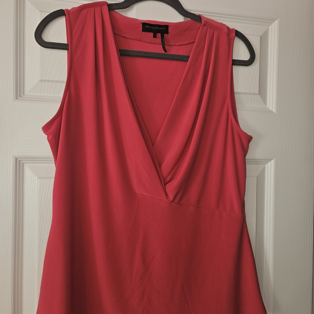 Donna Karan Women's Red Sleeveless Blouse